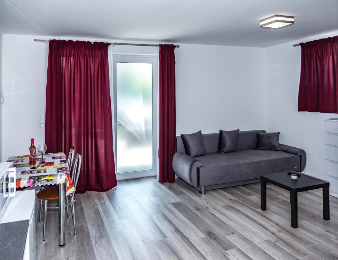 Feda Apartmanhaz Balatonboglár Zewnętrze zdjęcie